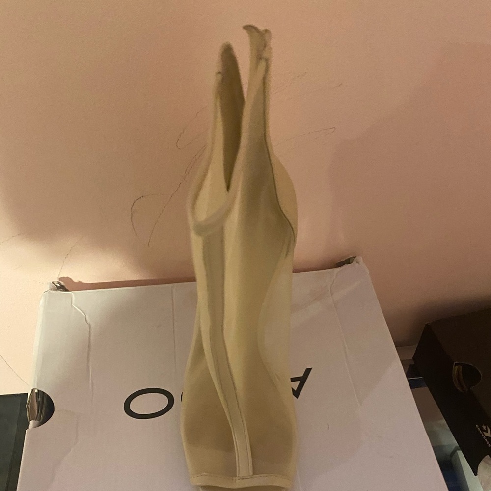 Mesh Nude color Heel